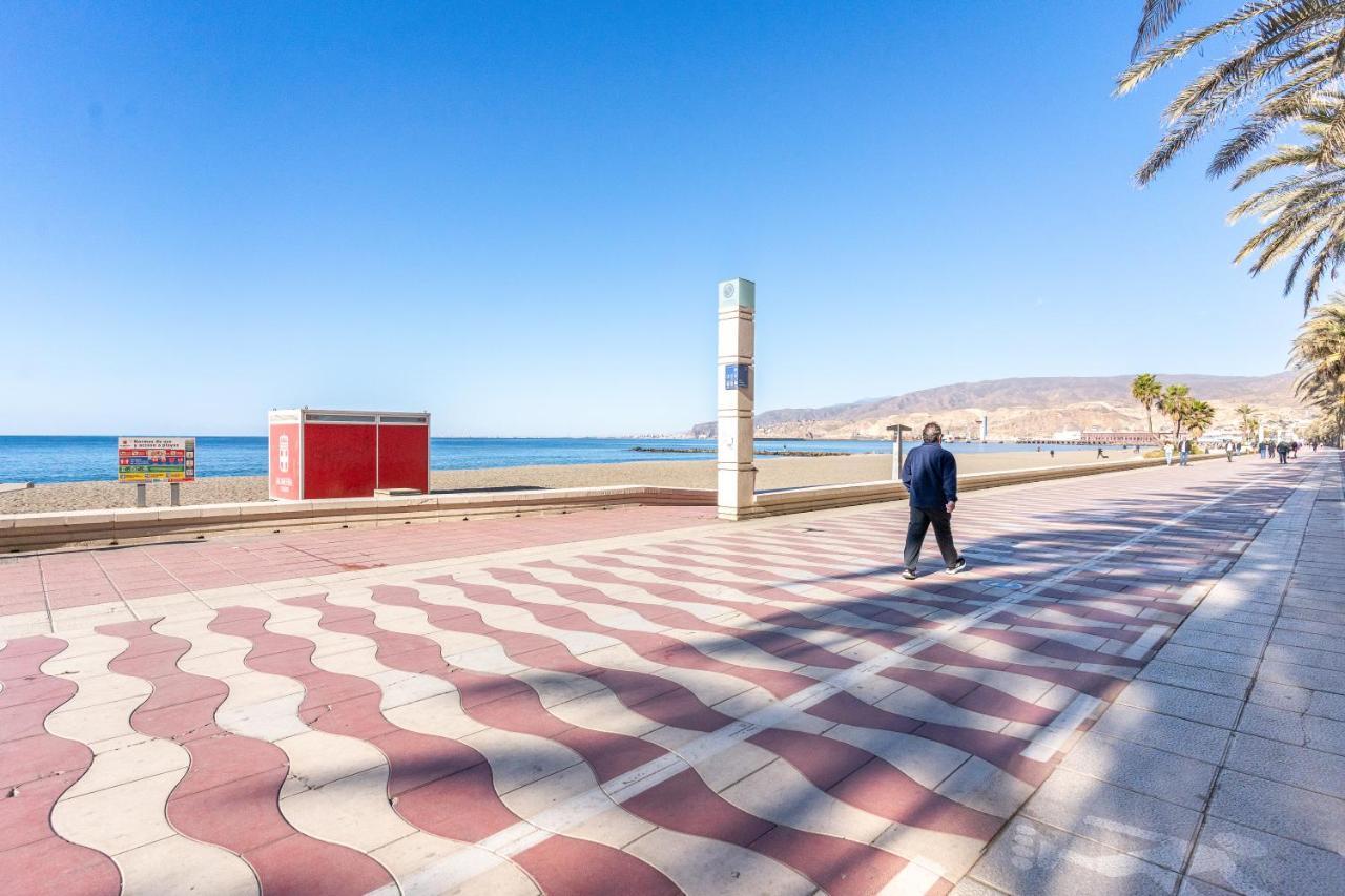 Expoholidays- Paseo Maritimo Apartamento Almería